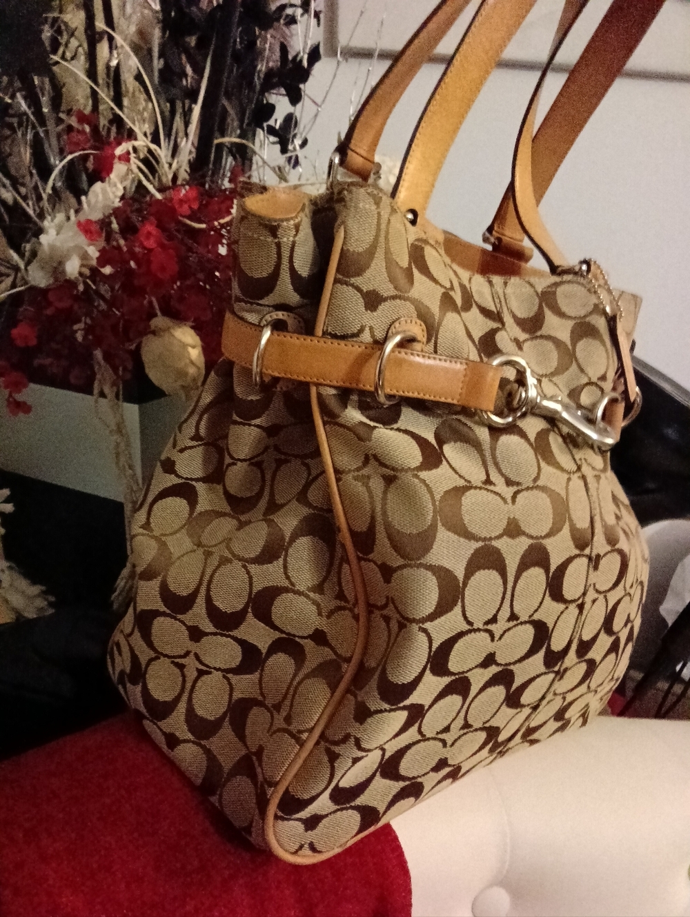 #V5 Coach Hampton VINTAGE Tan/Khaki Sign. Canvas Belted Tote Creed- E04M-6352 - Picture 4 of 16